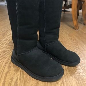 Women’s UGG 5815 Classic Tall Black Boots US Size 6